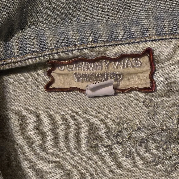 Johnny Was Denim Jacket with Floral Embroidery - Picture 6 of 9